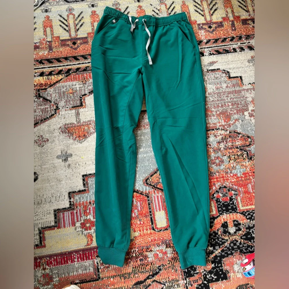 Figs - Tansen Jogger Hunter Green Pant Large Tall - Picture 2 of 6